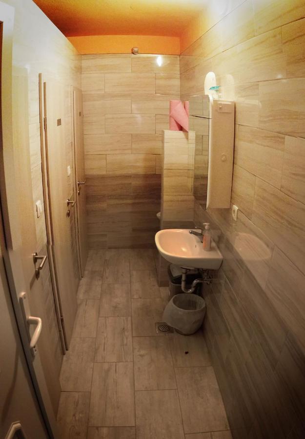 Glamping Vrhovc Hotell Zelezniki Eksteriør bilde
