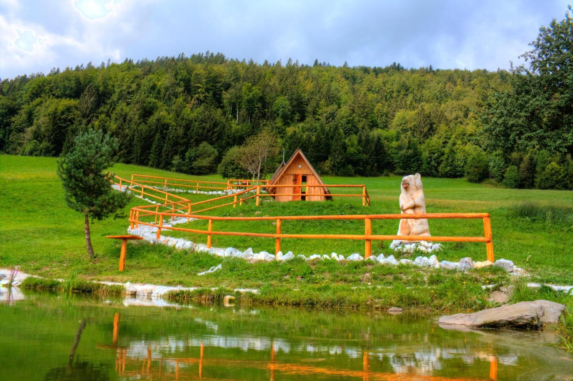 Glamping Vrhovc Hotell Zelezniki Eksteriør bilde